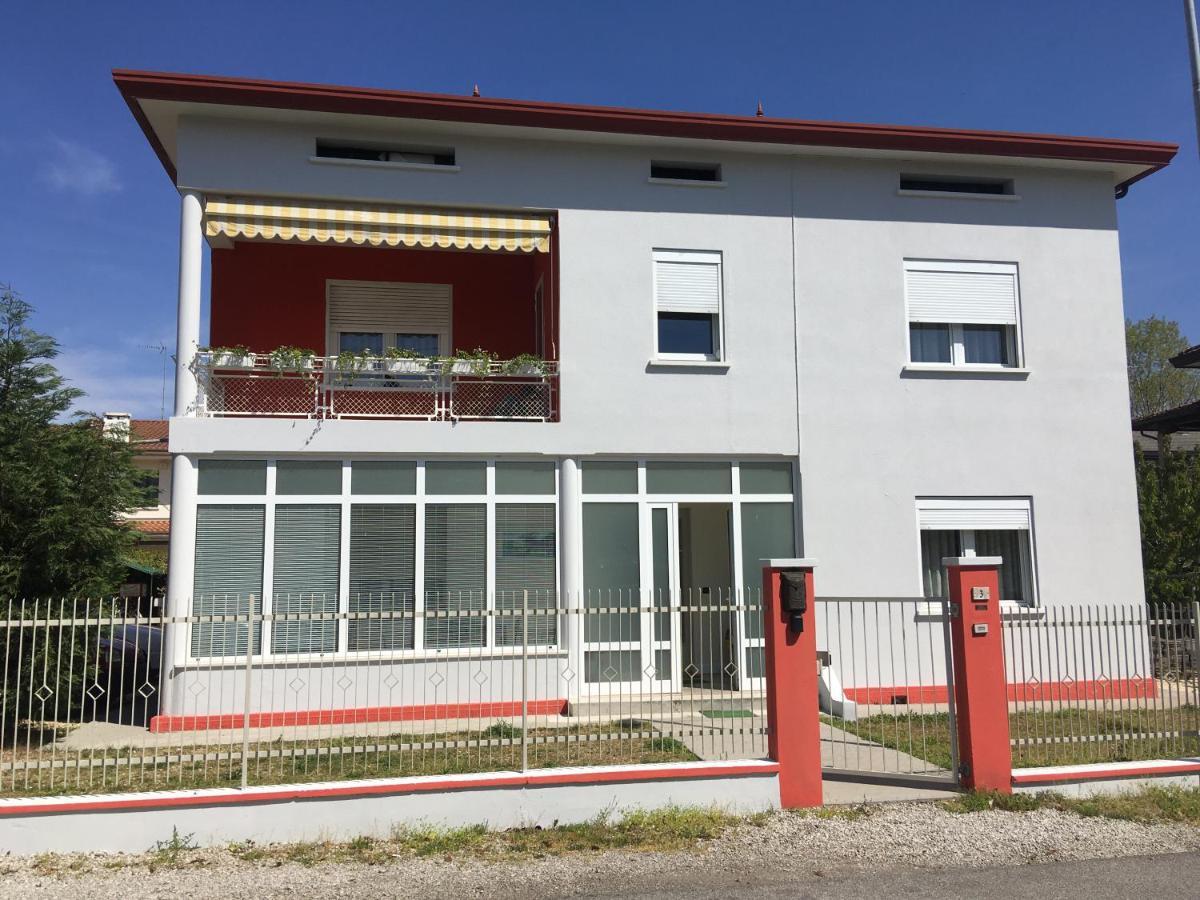 Piccadilly B&B Pordenone Exteriér fotografie